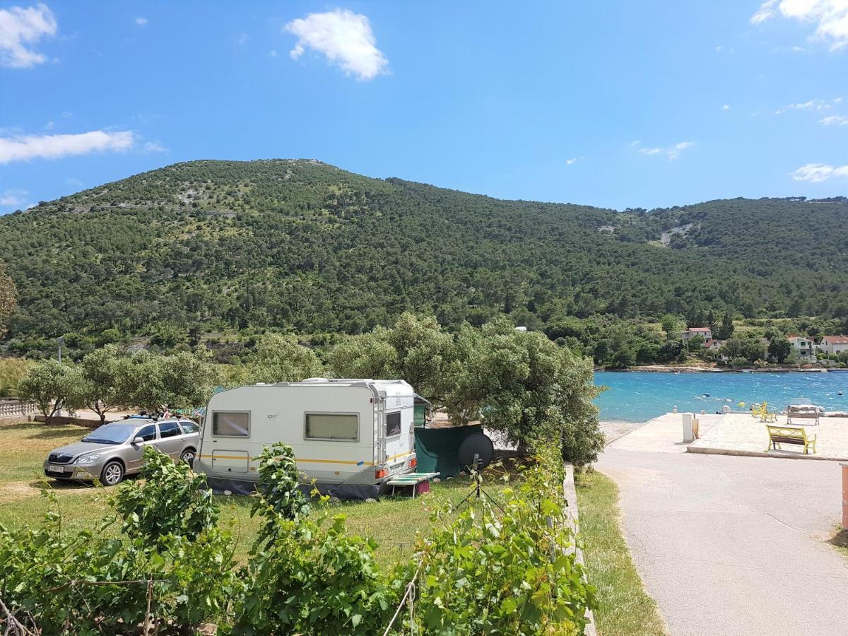 Auto Camp On The Beach - Grebaštica Dış mekan fotoğraf