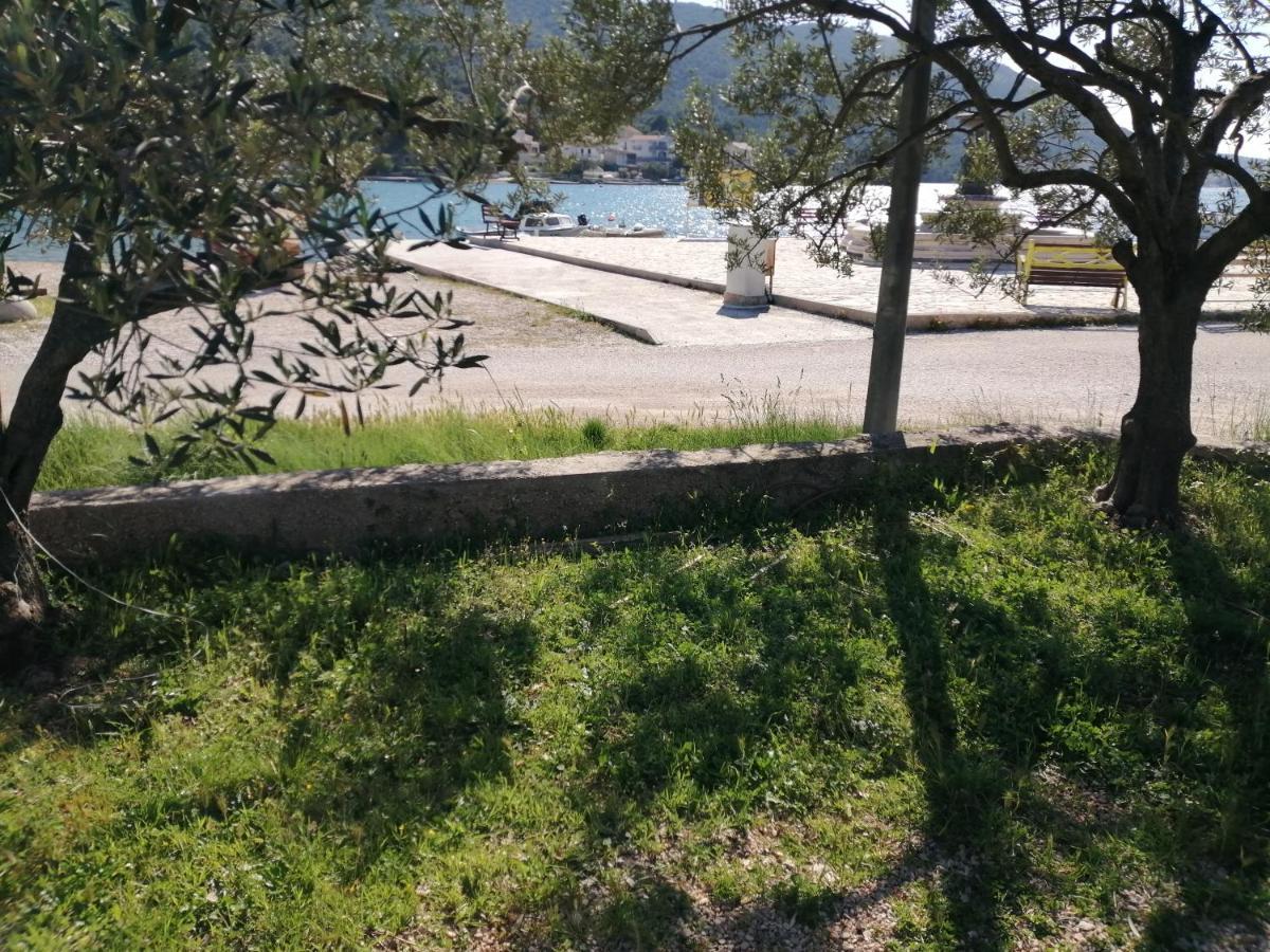 Auto Camp On The Beach - Grebaštica Dış mekan fotoğraf