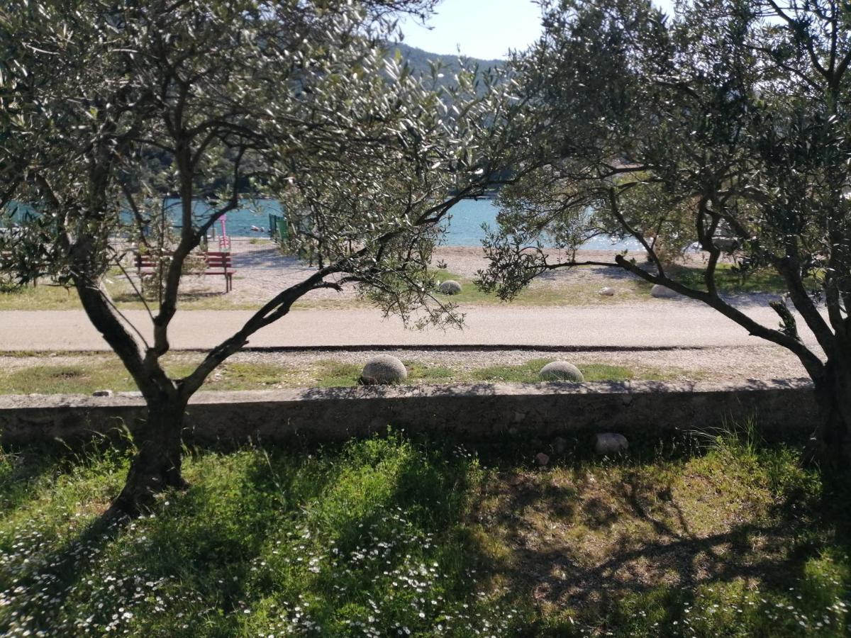 Auto Camp On The Beach - Grebaštica Dış mekan fotoğraf